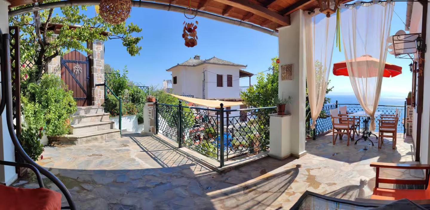 The Pagasetic Balcony - Magestic Sea Cottage Volos Esterno foto