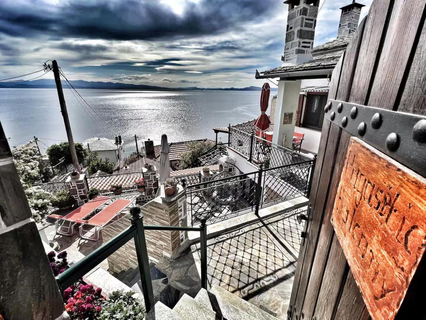 The Pagasetic Balcony - Magestic Sea Cottage Volos Esterno foto